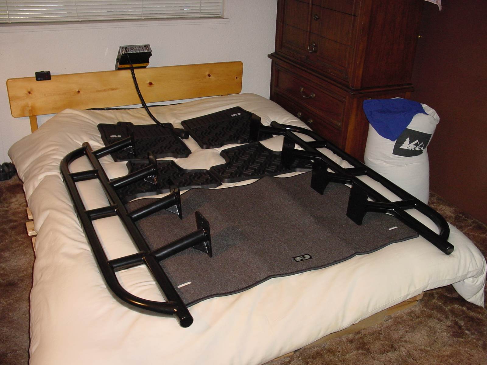 toyota fj rock rails #6 toyota fj rock rails #6